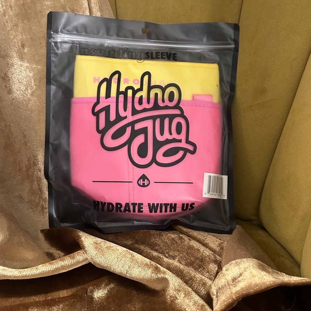 HydroJug Insulating Sleeve in Vibrant Pink and Yellow